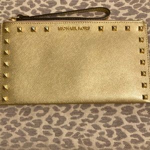 Michael Kors Jet Set Travel XL Studded Zip Clutch Leather Wristlet